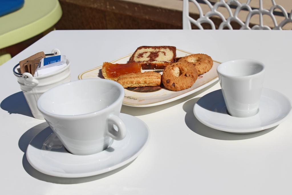 Hotel Touring Misano Adriatico Dış mekan fotoğraf